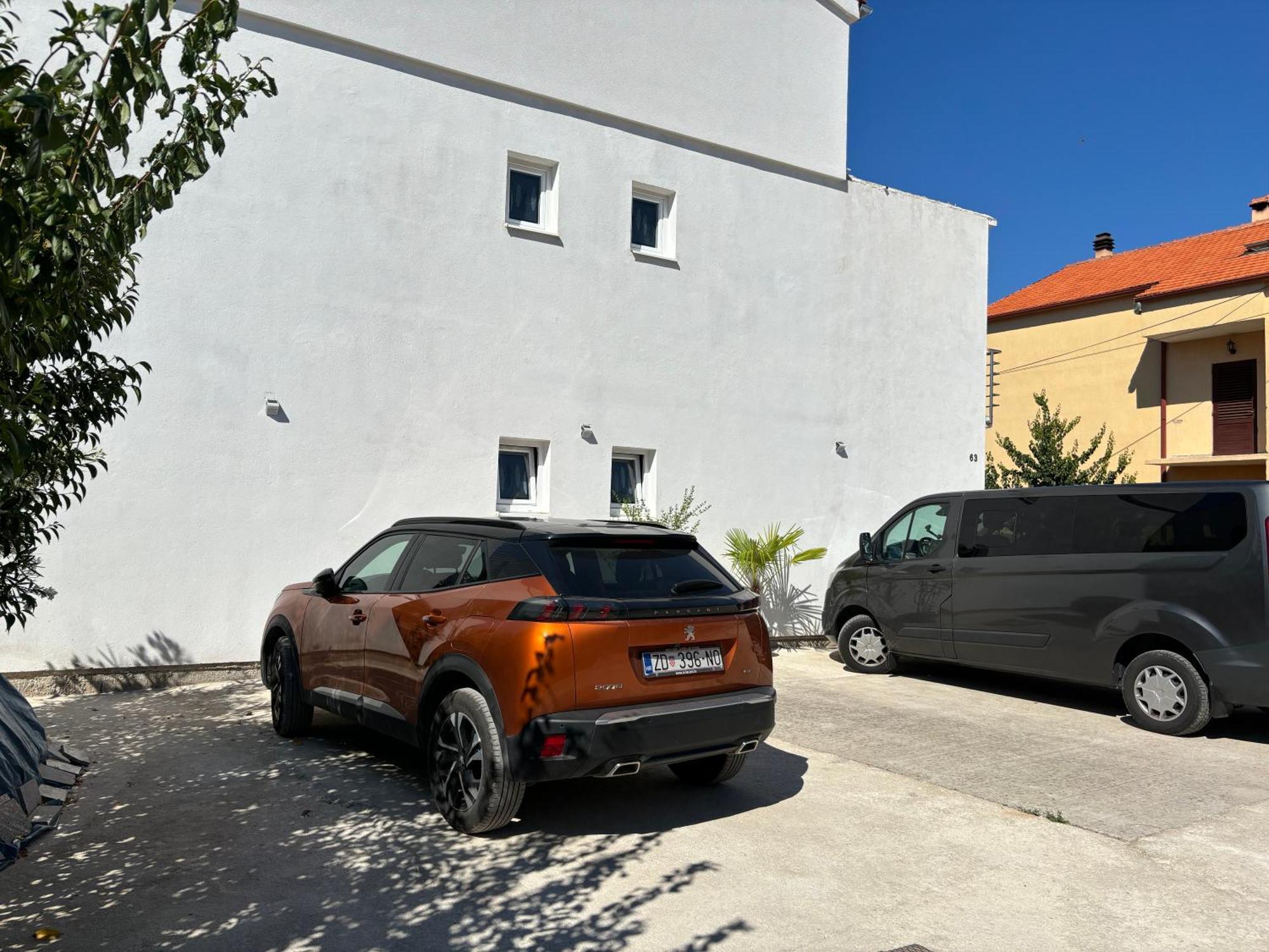 Apartments N&M Sukošan エクステリア 写真
